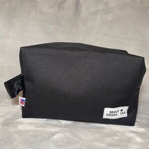 Bravo Sierra Black toiletry Bag